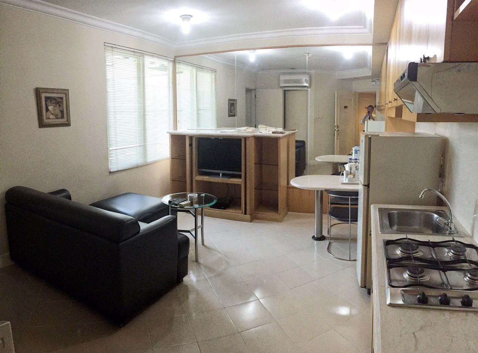 Batavia Hotel & Serviced Apartments Jakarta Buitenkant foto