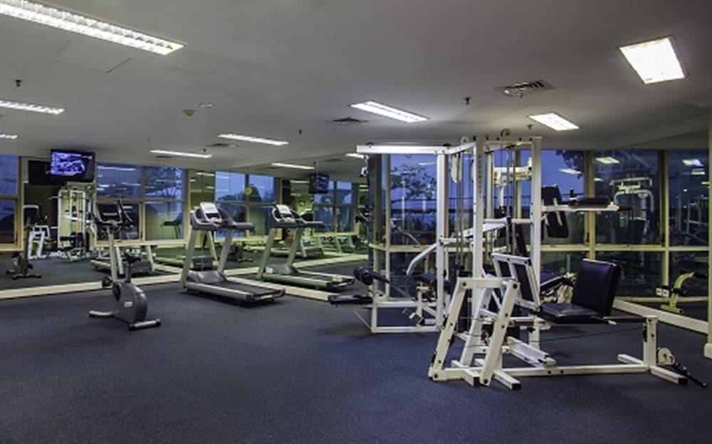 Batavia Hotel & Serviced Apartments Jakarta Buitenkant foto