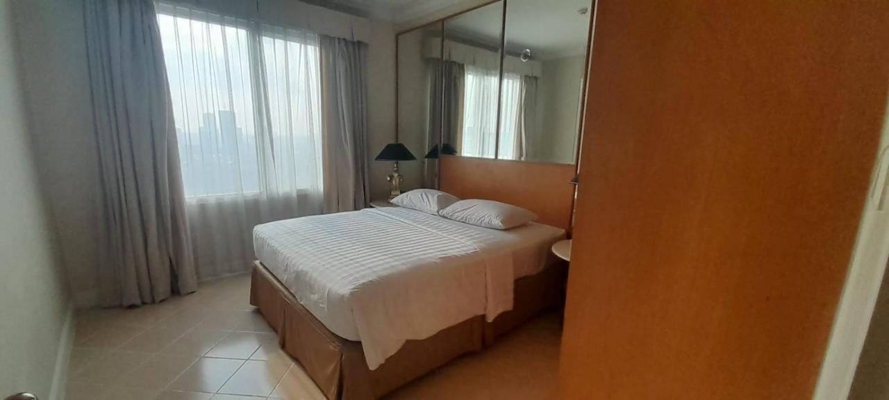Batavia Hotel & Serviced Apartments Jakarta Buitenkant foto