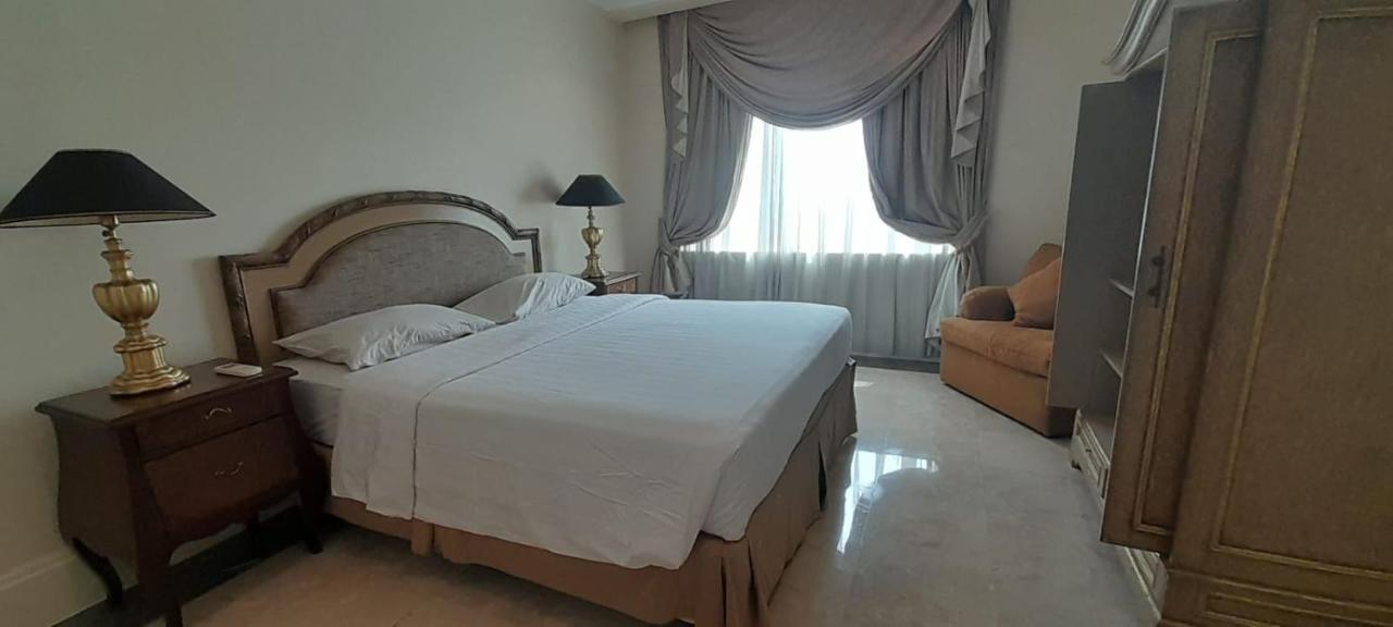 Batavia Hotel & Serviced Apartments Jakarta Buitenkant foto