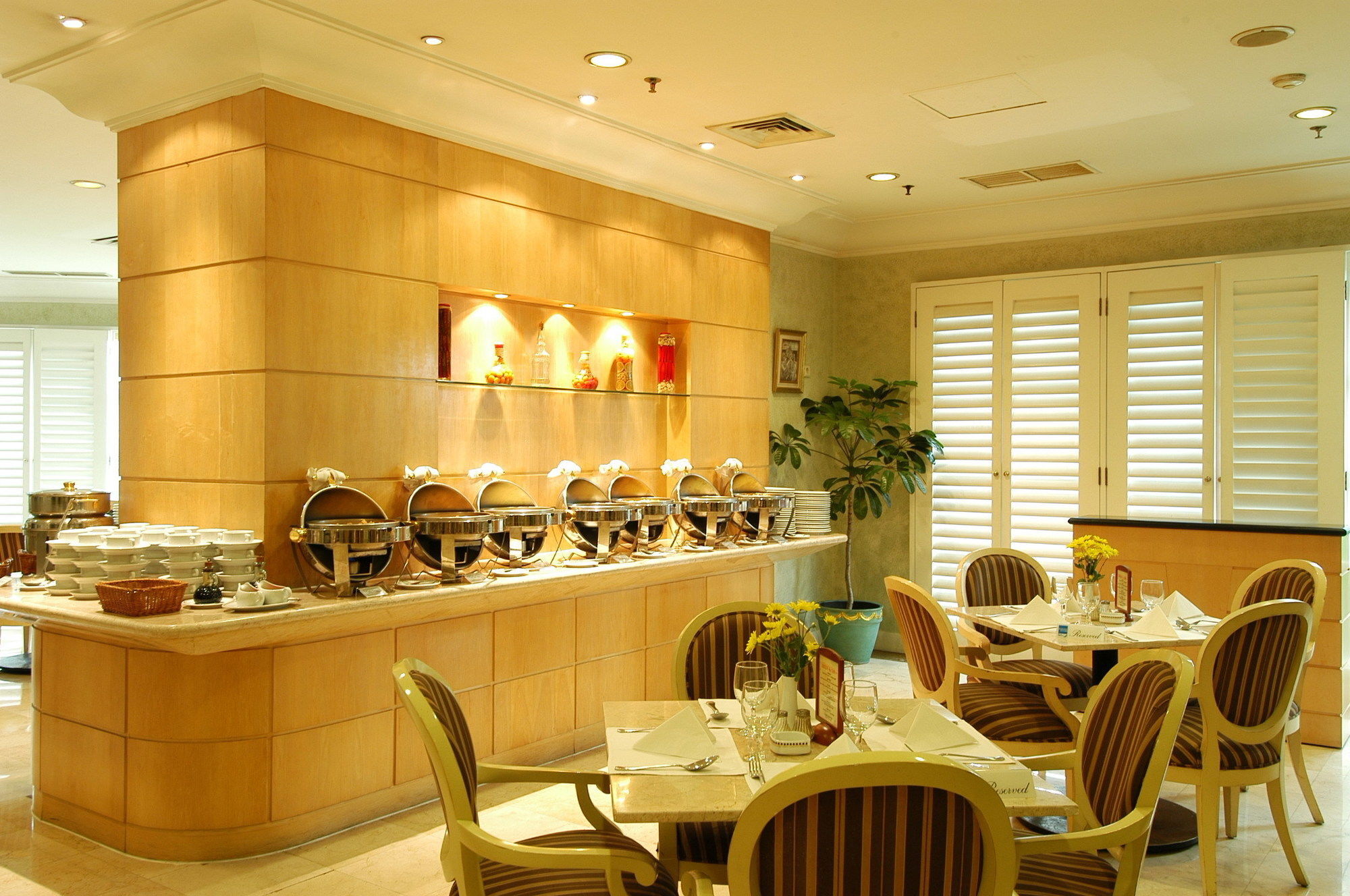 Batavia Hotel & Serviced Apartments Jakarta Buitenkant foto