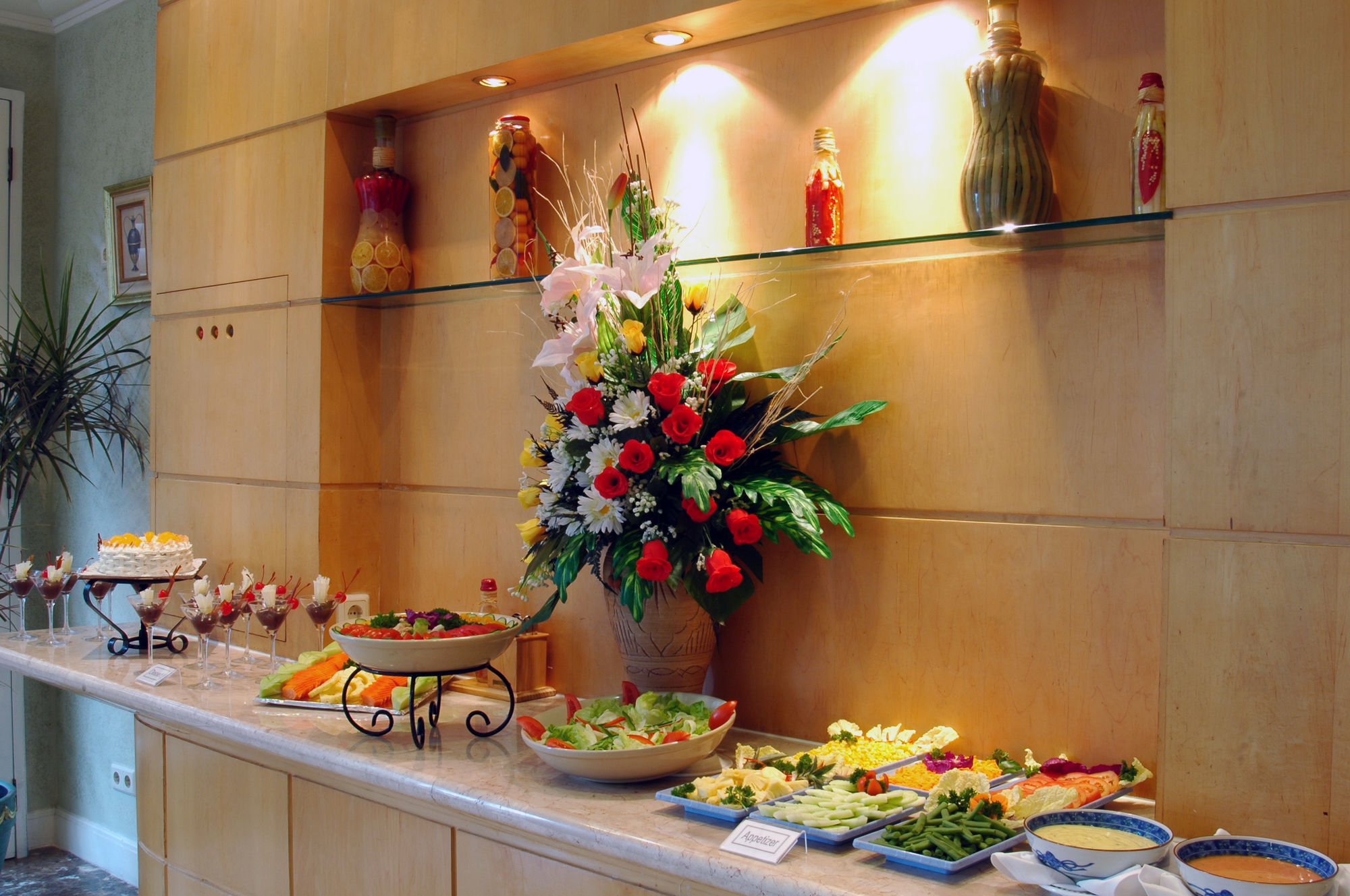 Batavia Hotel & Serviced Apartments Jakarta Buitenkant foto